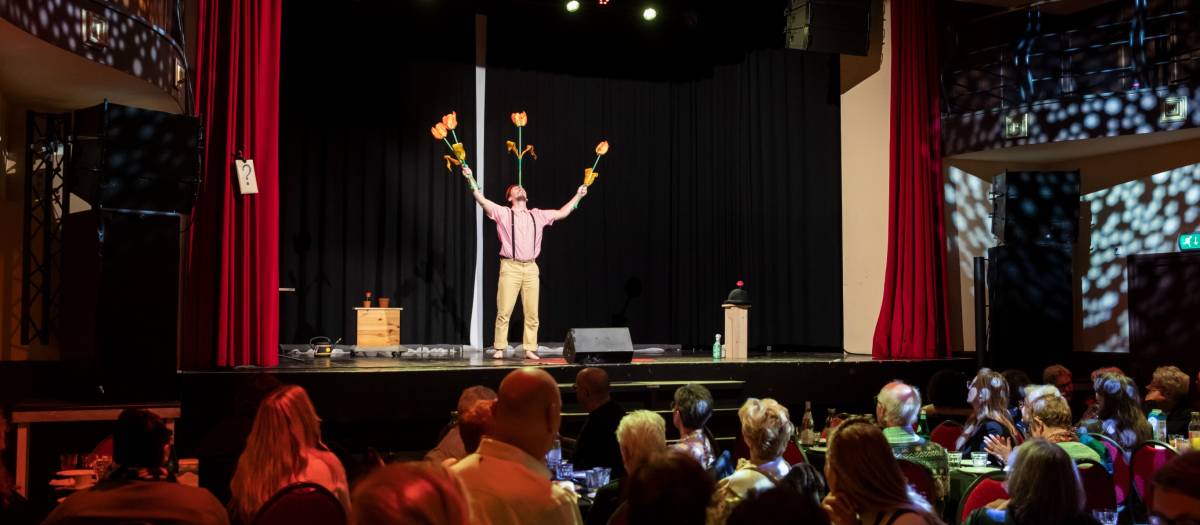 Vrijwilligers, nieuwjaar, 2026, feest, vrijwilligerswerk
