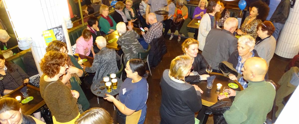 Op vrijdag 4 januari vond de nieuwjaarsborrel van UVV plaats bij Jamie Oliver's Diner.